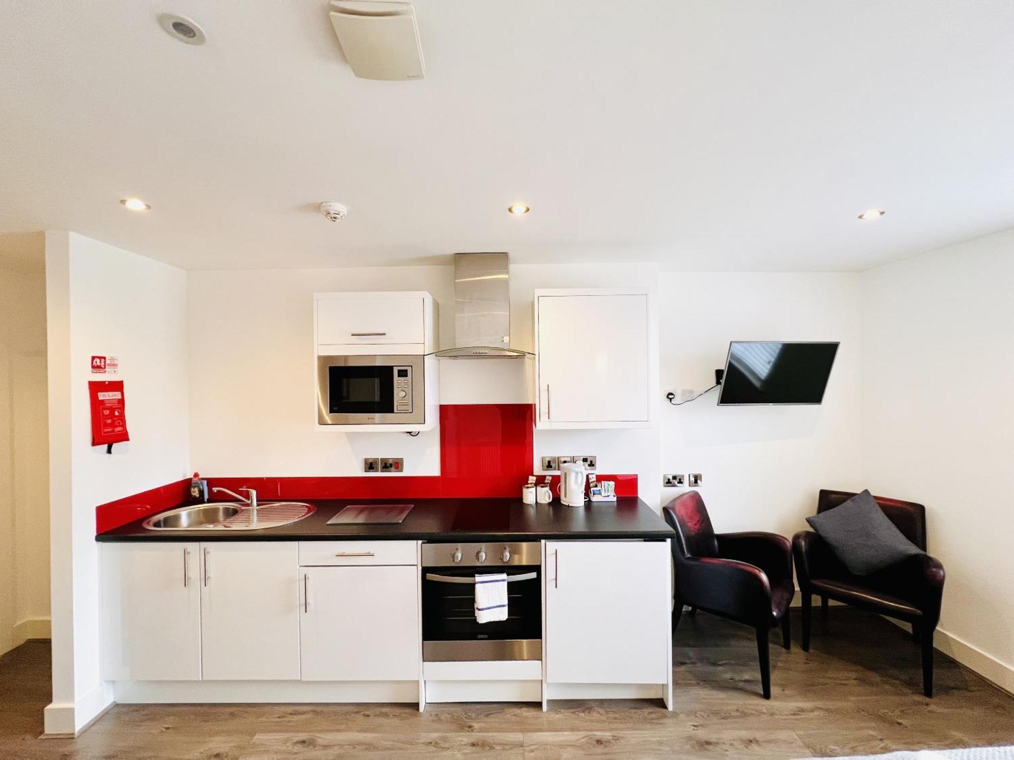 פלימות' Foxhouse Studio Apartments חדר תמונה