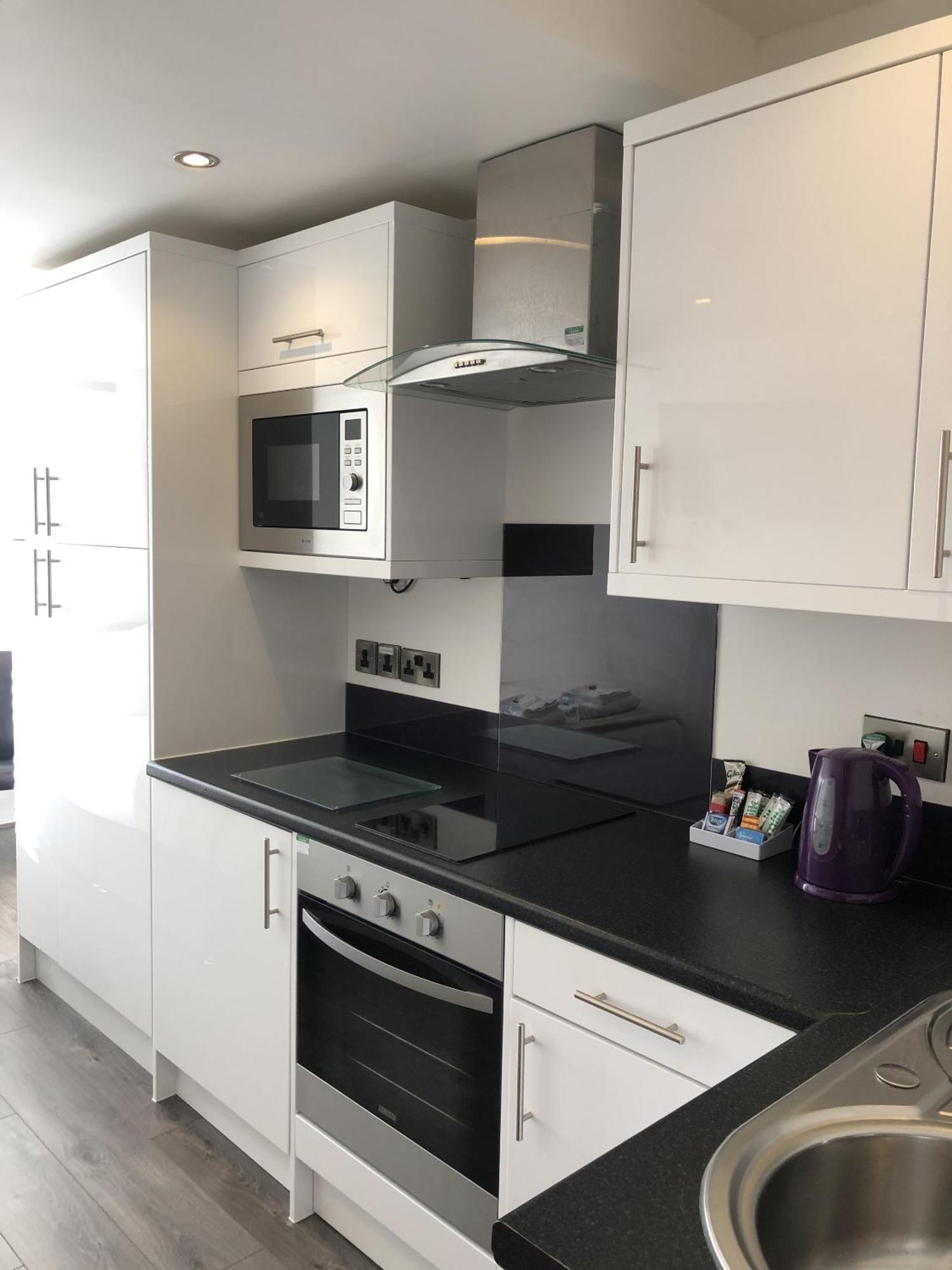 פלימות' Foxhouse Studio Apartments מראה חיצוני תמונה