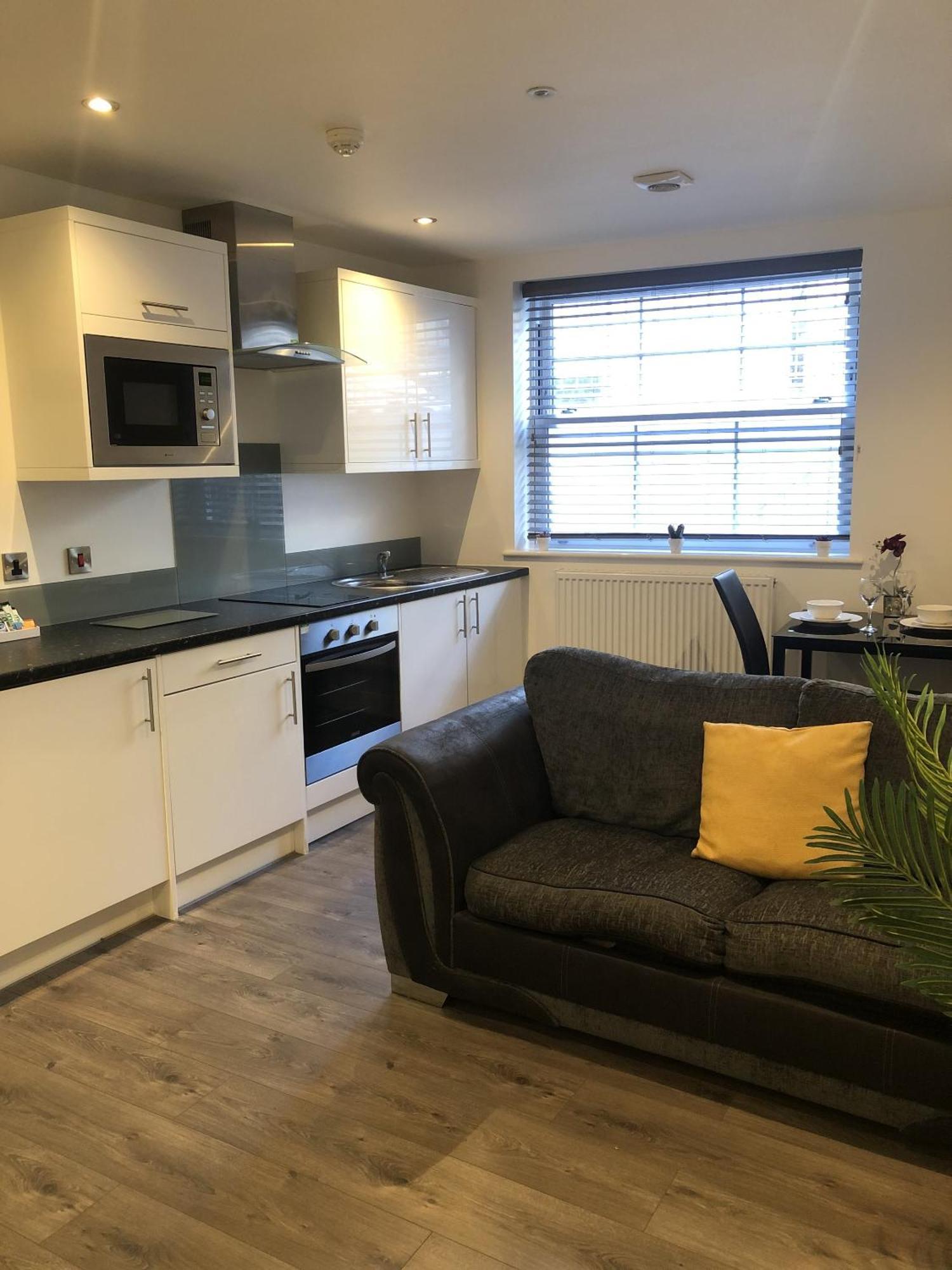 פלימות' Foxhouse Studio Apartments מראה חיצוני תמונה